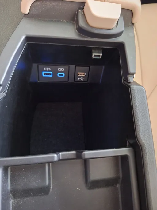 تويوتا افالون Touring 2022 