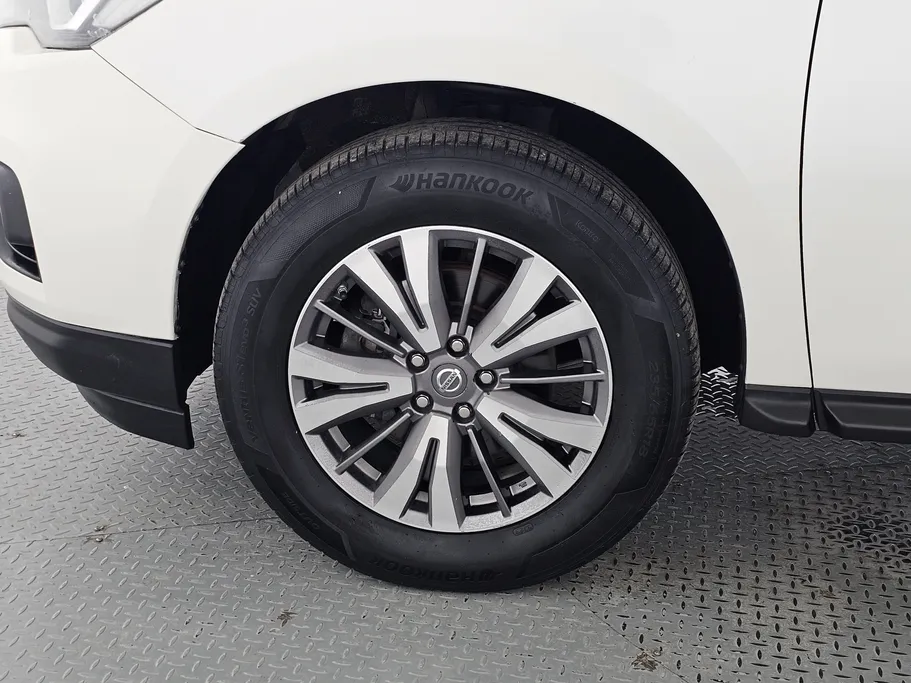 2019 Nissan Pathfinder S 