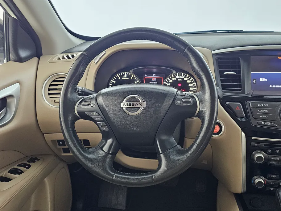2019 Nissan Pathfinder S 
