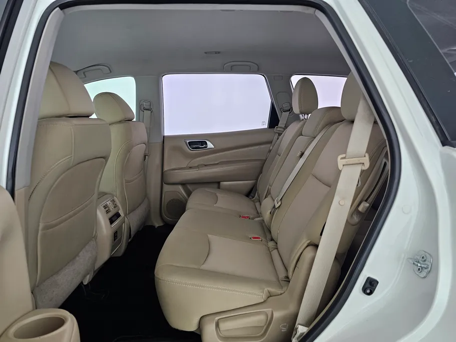 2019 Nissan Pathfinder S 