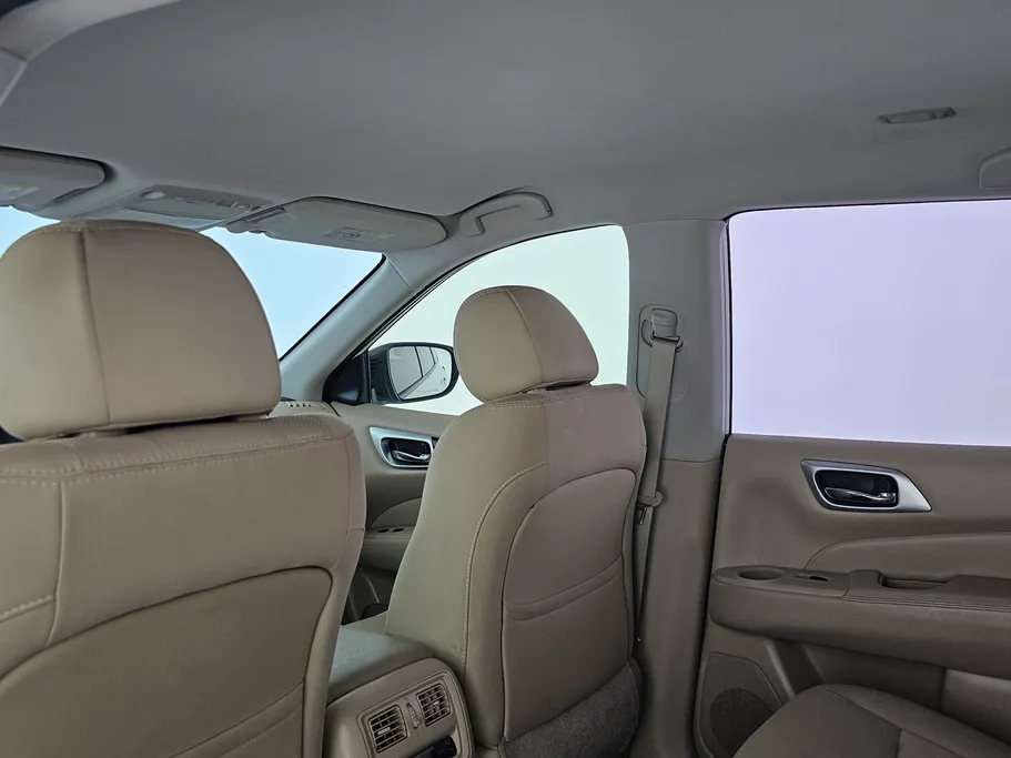 2019 Nissan Pathfinder S 