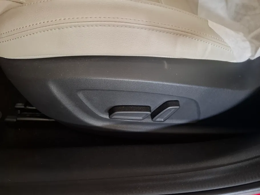 ام جي 6 COM 2022 