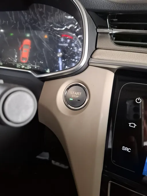 ام جي 6 COM 2022 