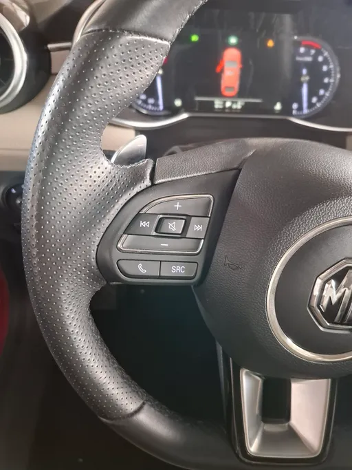 ام جي 6 COM 2022 