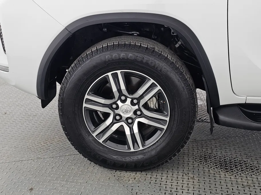 تويوتا فورتشنر VX 2023 