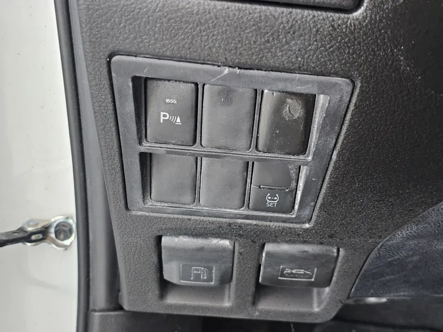 تويوتا فورتشنر VX 2023 