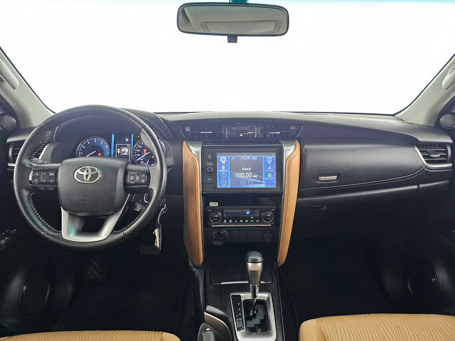 تويوتا فورتشنر VX 2023 