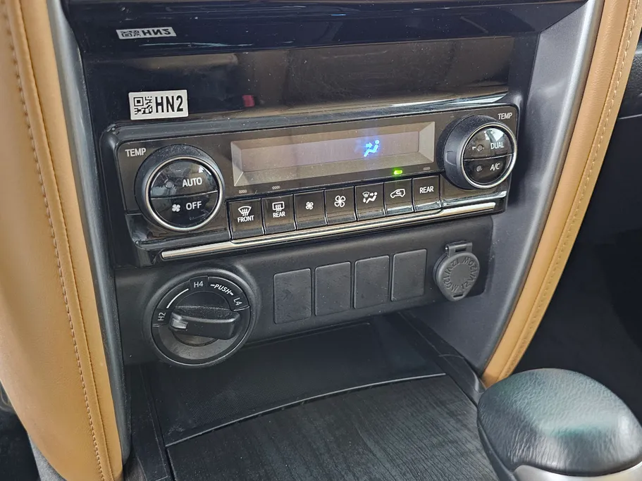 تويوتا فورتشنر VX 2023 