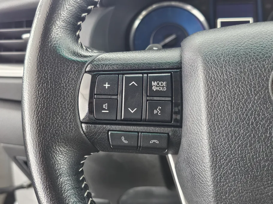 تويوتا فورتشنر VX 2023 