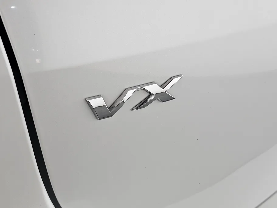 تويوتا فورتشنر VX 2023 