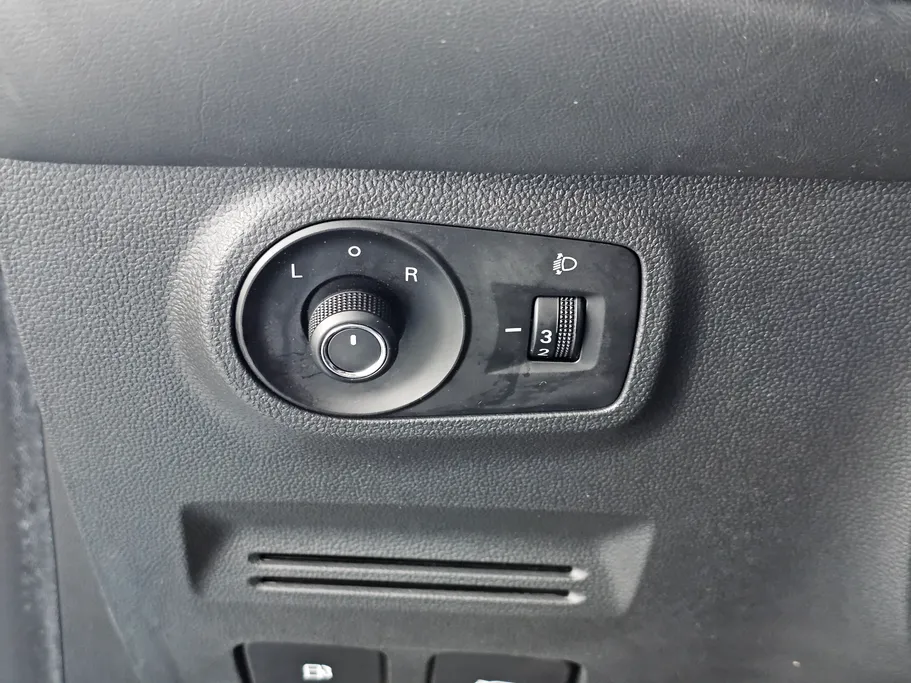 2022 MG ZS STD 