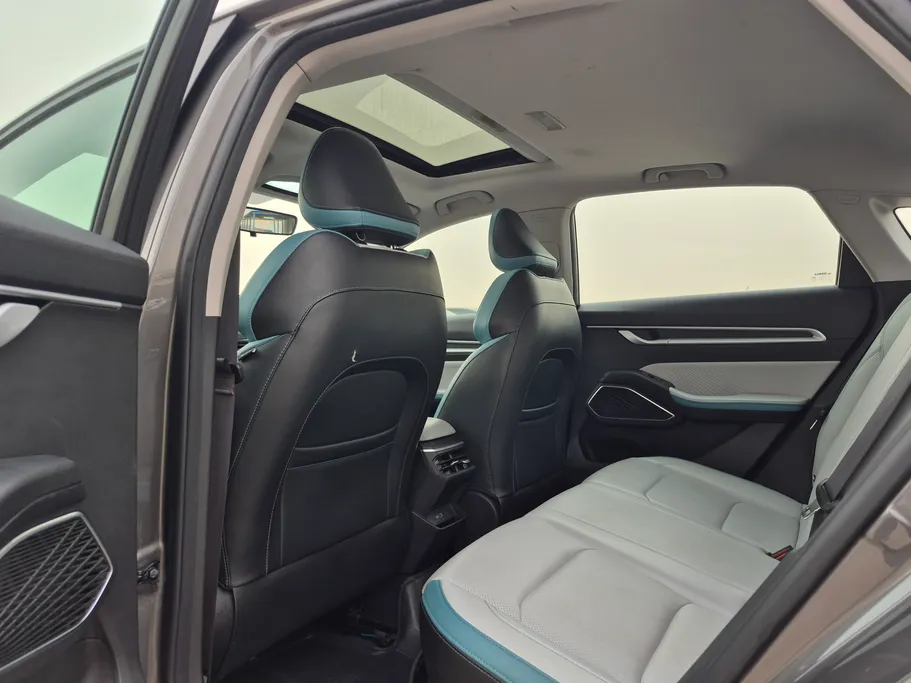 جيلي امجراند GF 2025 