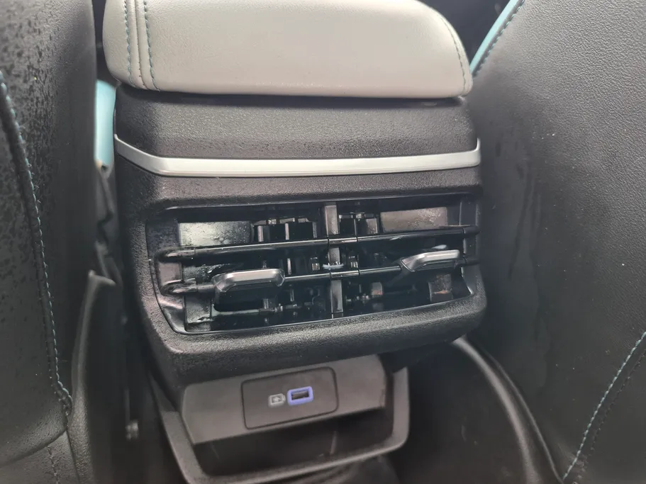 جيلي امجراند GF 2025 