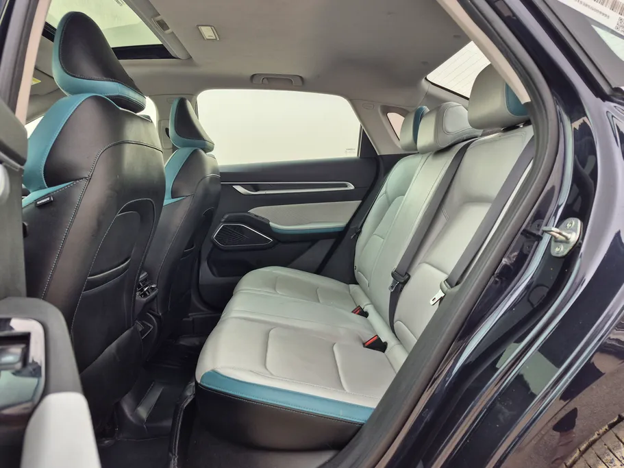 جيلي امجراند GF 2025 