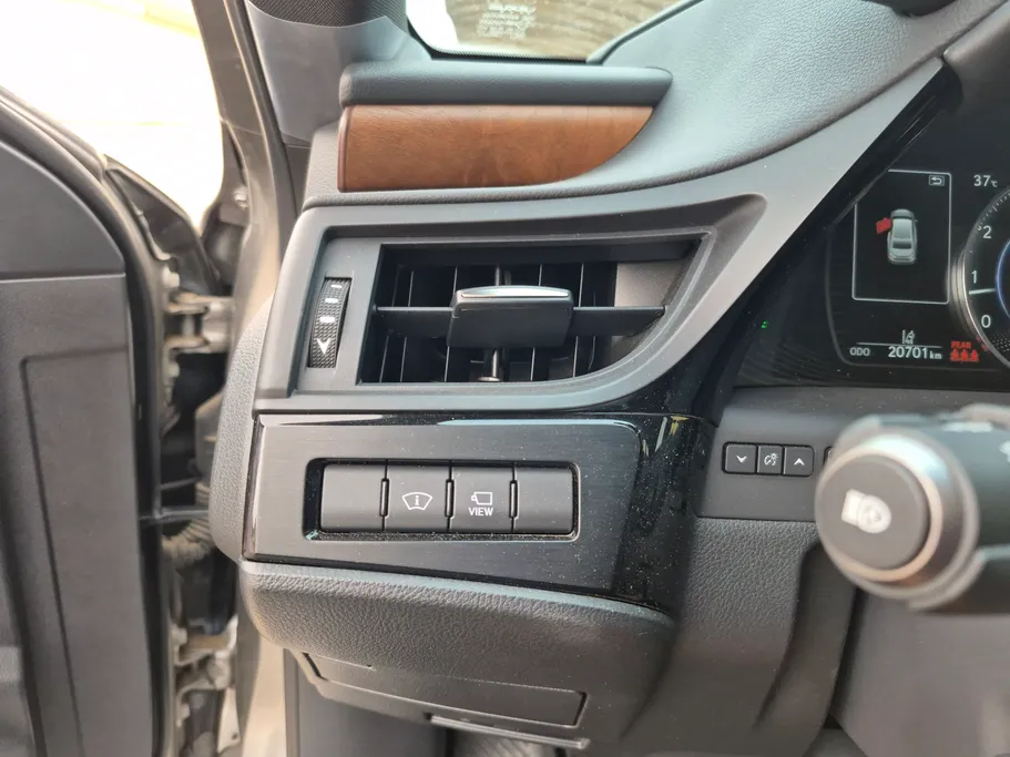 لكزس ES 350 2025 