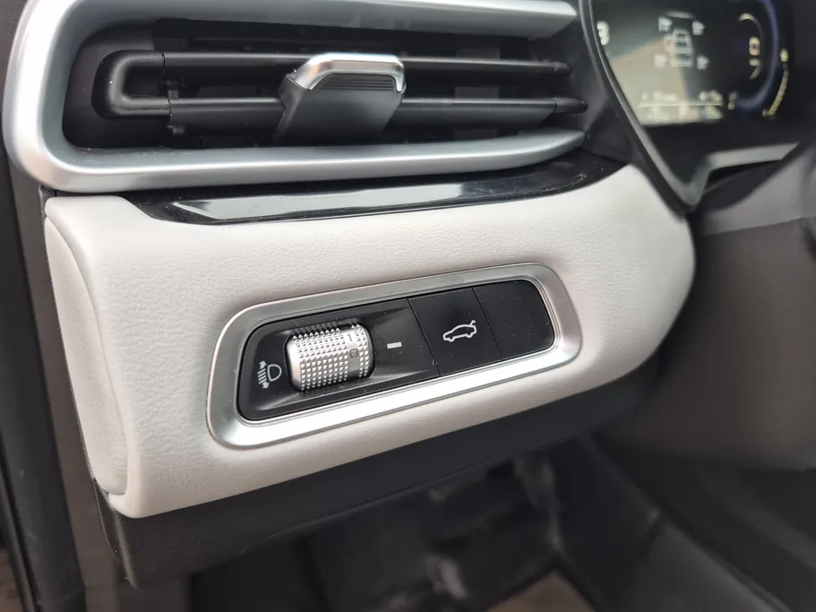 جيلي امجراند GF 2025 