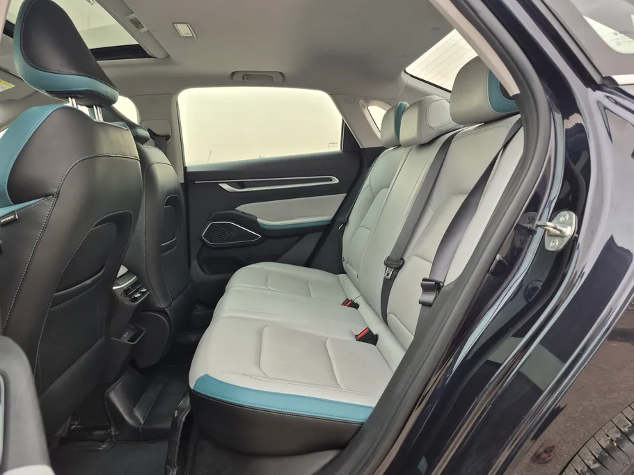 جيلي امجراند GF 2025 