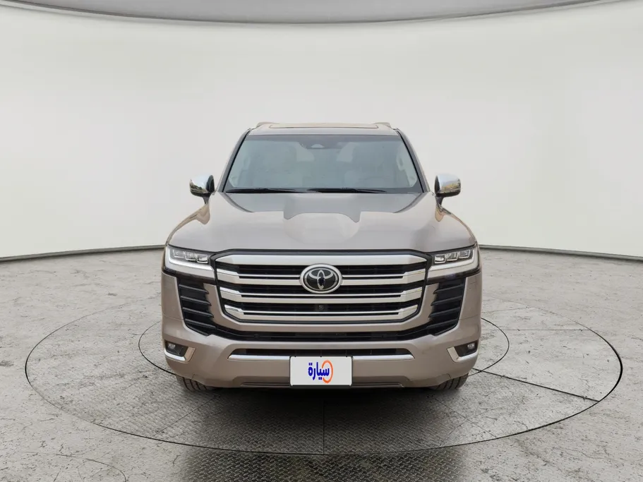 2025 Toyota Land Cruiser VXR 