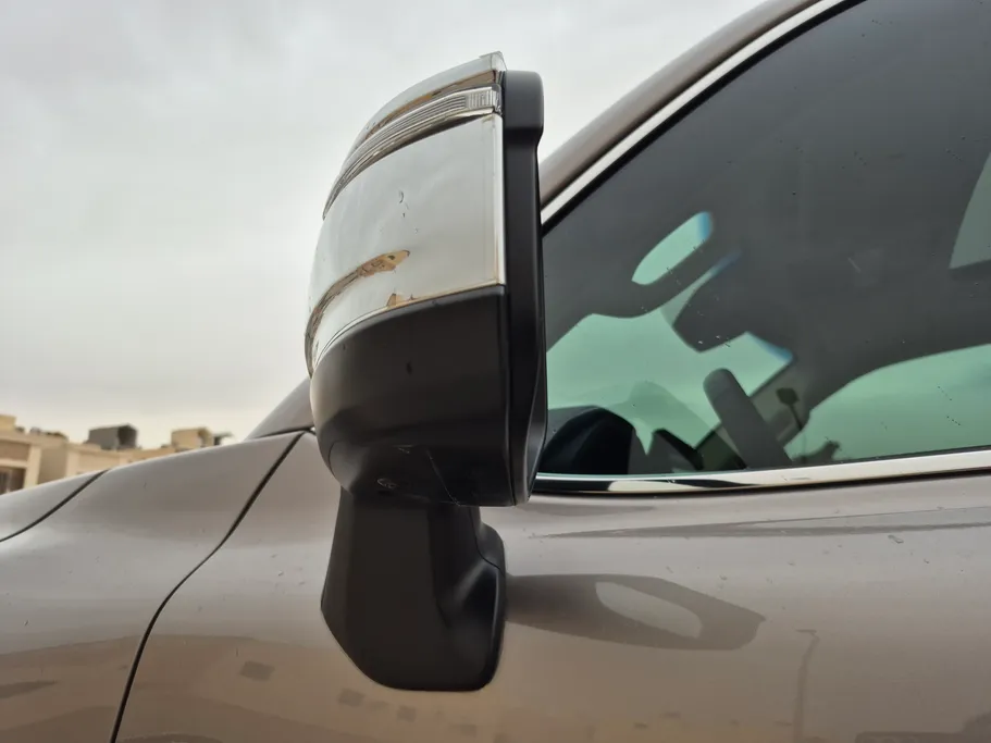 2025 Toyota Land Cruiser VXR 