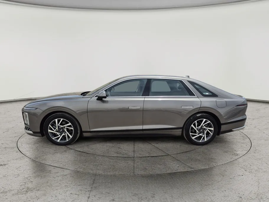 2026 Hyundai Azera Classic 