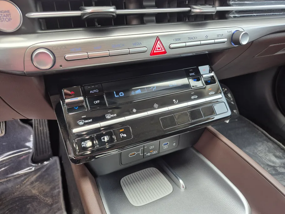 2026 Hyundai Azera Classic 
