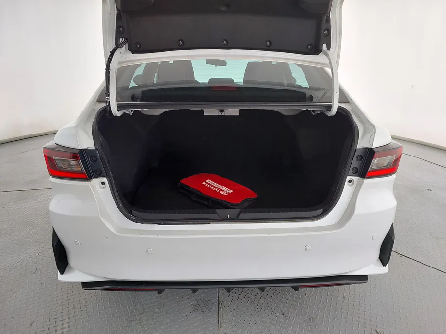 2023 Toyota Yaris  Y 