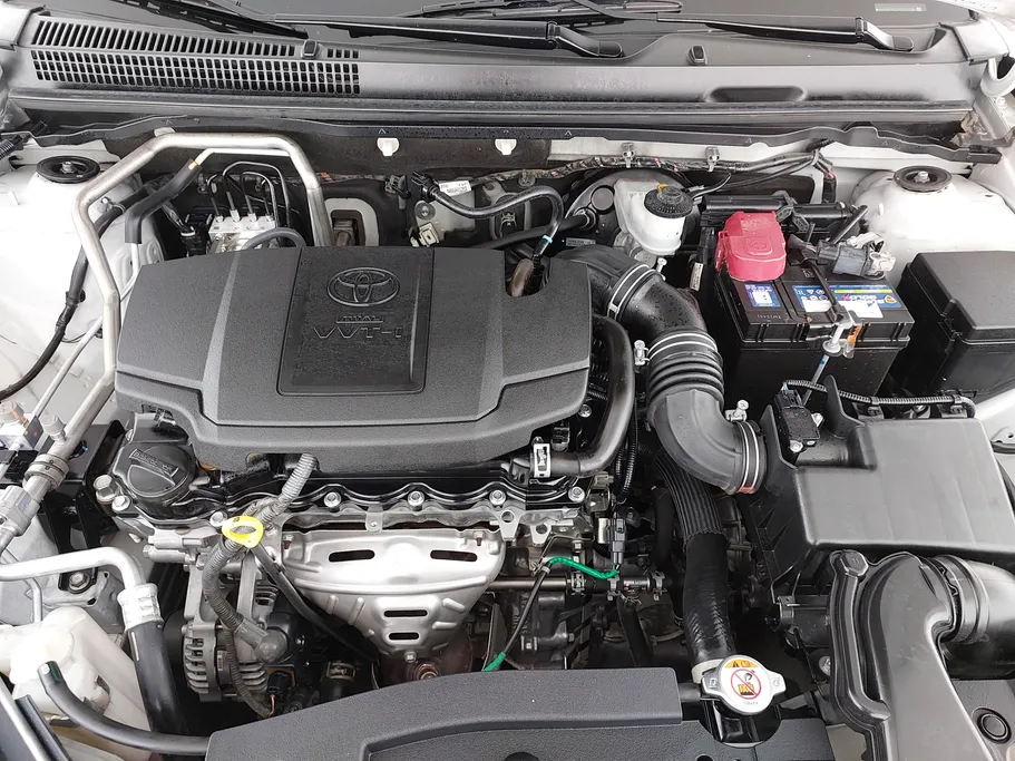 2023 Toyota Yaris  Y 