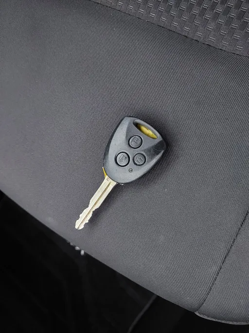 2023 Toyota Yaris  Y 