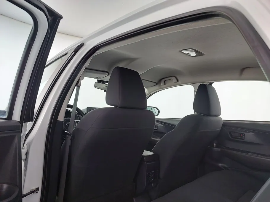 2023 Toyota Yaris  Y 