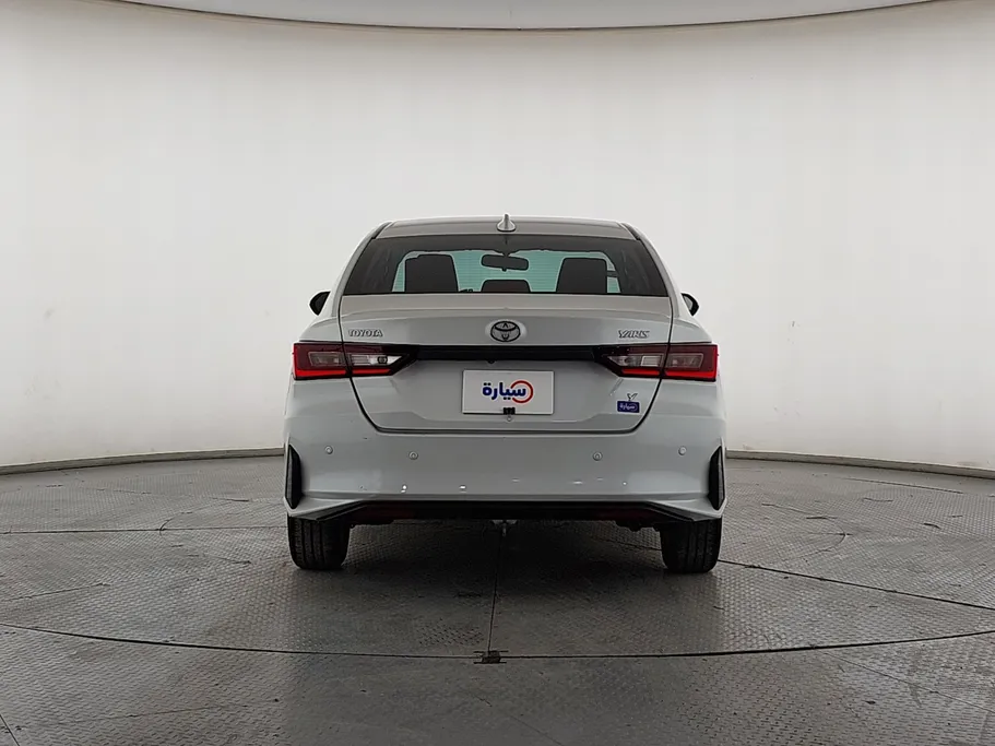 2023 Toyota Yaris  Y 