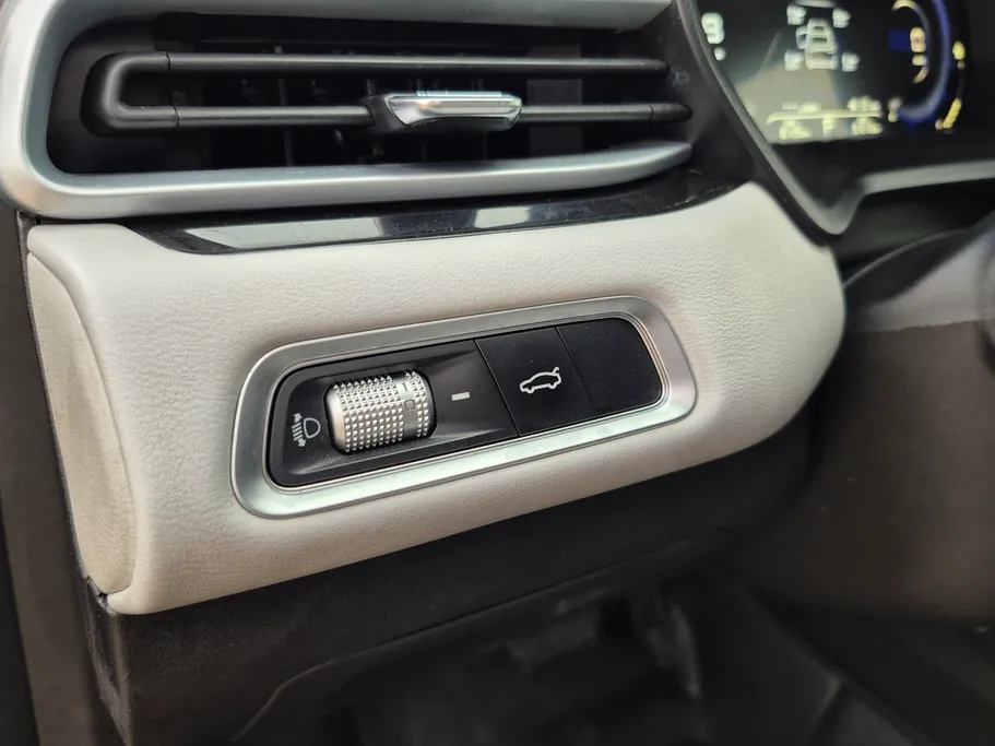 جيلي امجراند GF 2025 