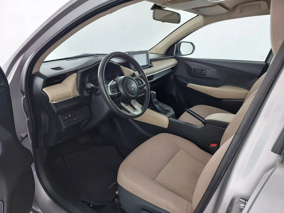 تويوتا يارس Y 2023 