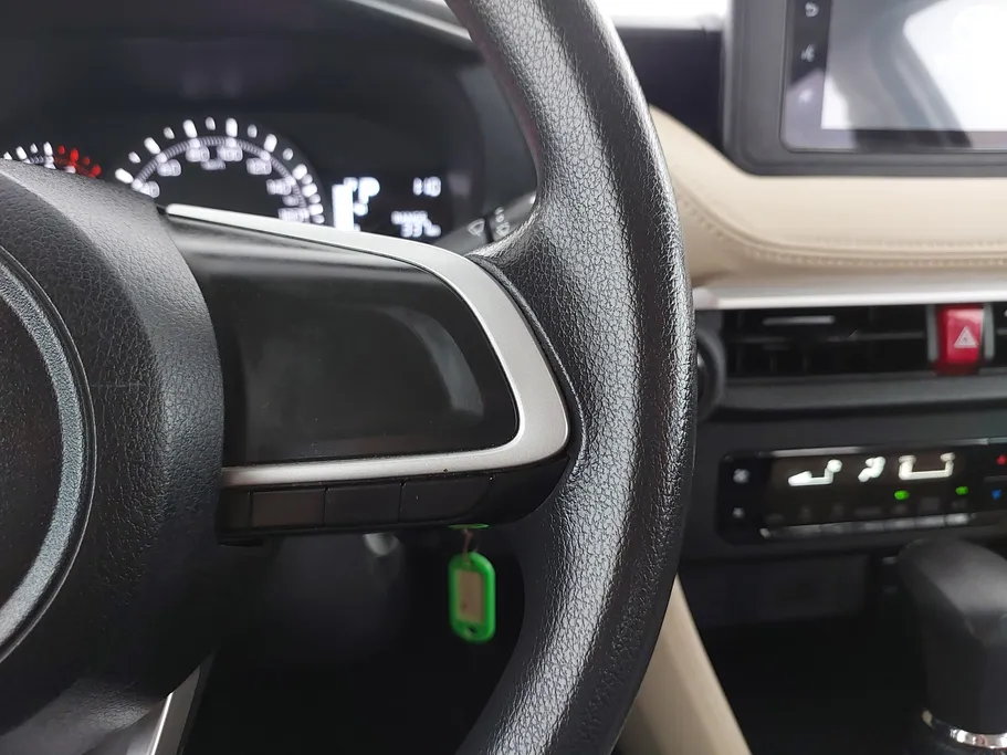 تويوتا يارس Y 2023 