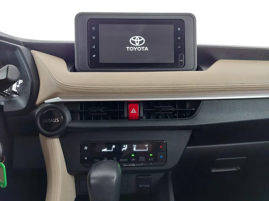 تويوتا يارس Y 2023 