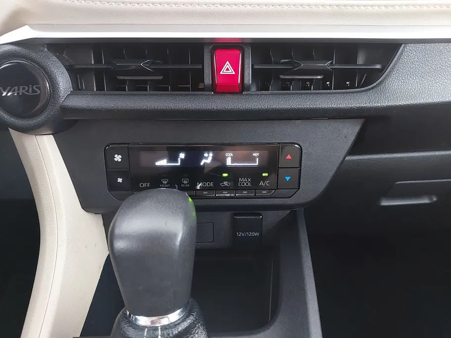 تويوتا يارس Y 2023 