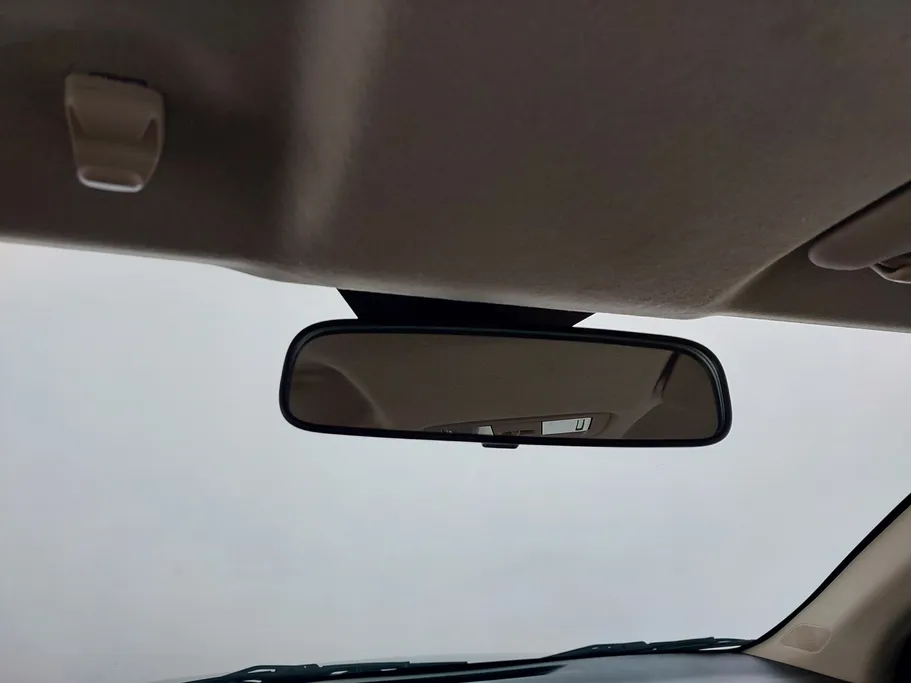 تويوتا يارس Y 2023 