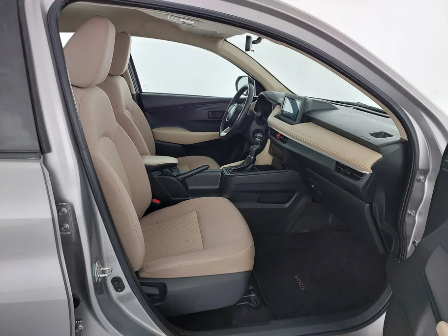 تويوتا يارس Y 2023 