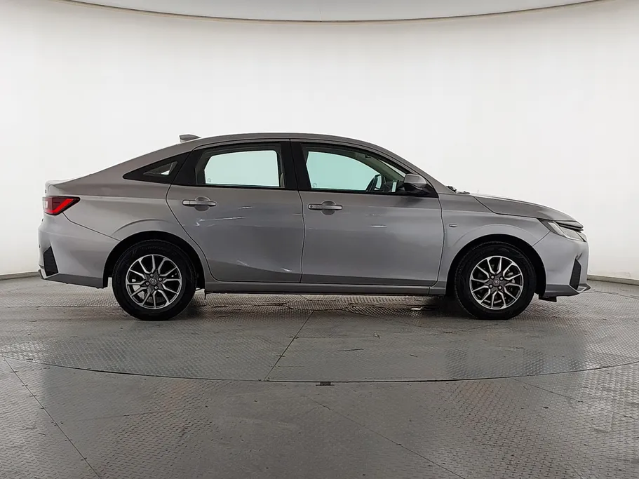 تويوتا يارس Y 2023 