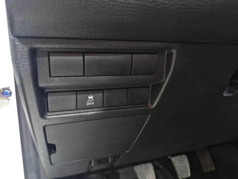 2024 Mitsubishi L200 Regular Cap 