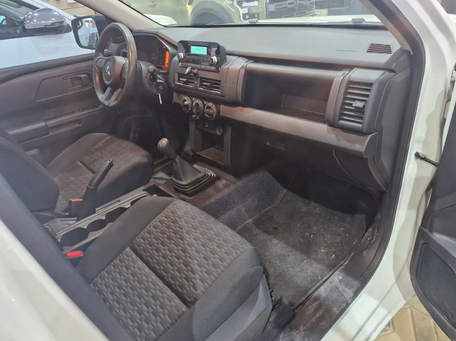 2024 Mitsubishi L200 Regular Cap 