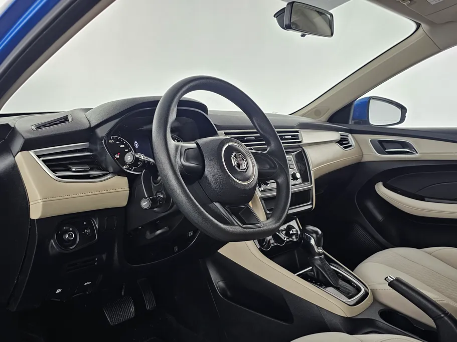 ام جي 5 STD 2022 