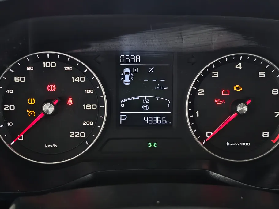 ام جي 5 STD 2022 