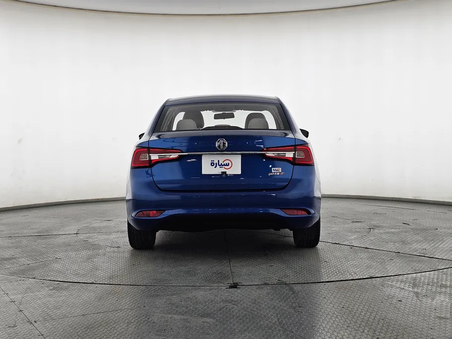 ام جي 5 STD 2022 