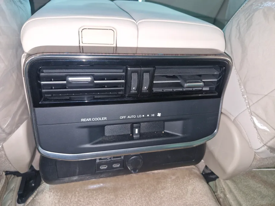 تويوتا لاندكروزر GXR5 2024 