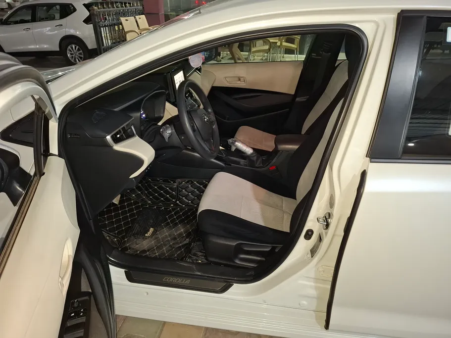 2024 Toyota Corolla XLI 