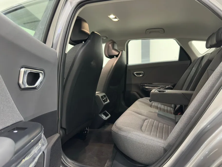 كيا K4 LX 2 2026 