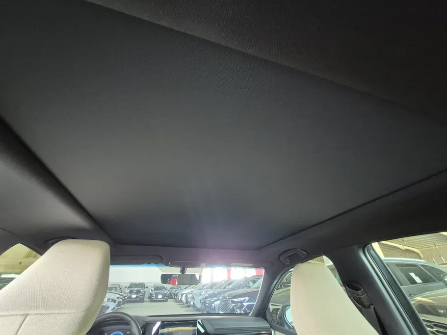 تويوتا كامري LE HEV 2025 