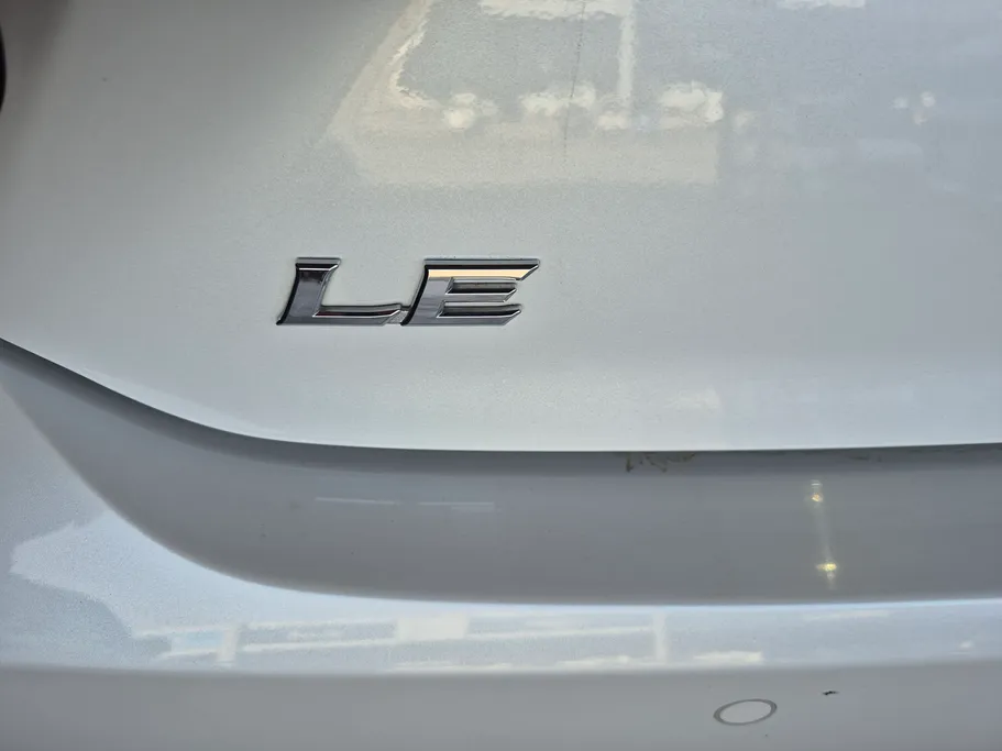 تويوتا كامري LE HEV 2025 