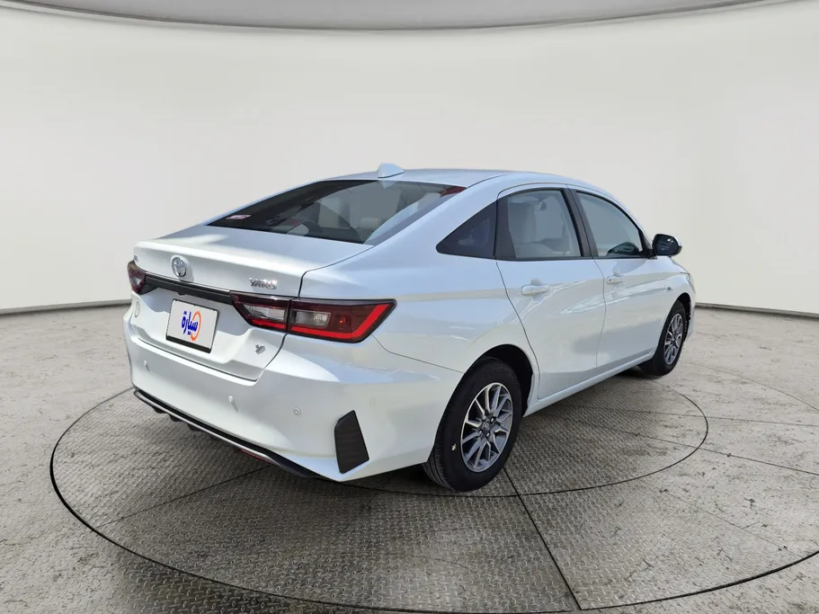 تويوتا يارس Y 2024 