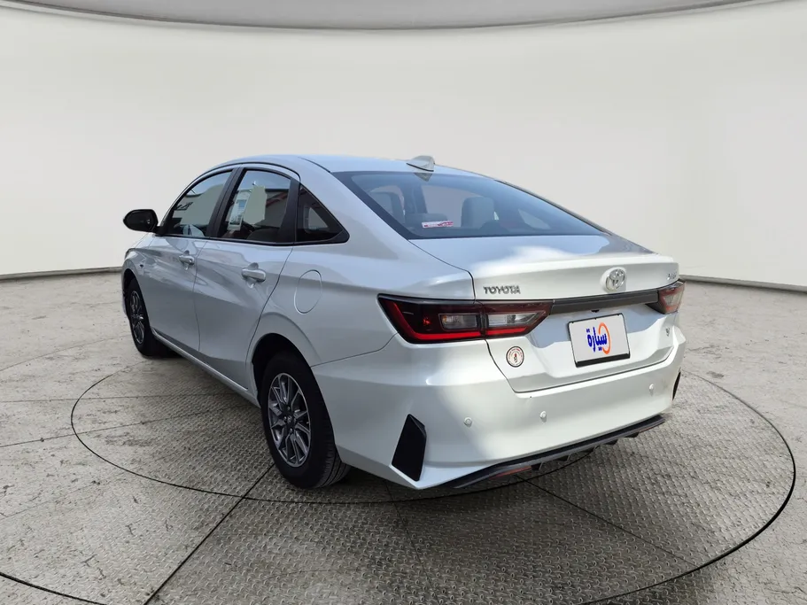 تويوتا يارس Y 2024 